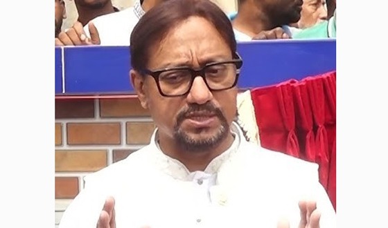 চট্টগ্রামে কোটি টাকা ক্ষতিপূরণ দিতে মেয়র ও প্রধান নির্বাহীকে লিগ্যাল নোটিশ