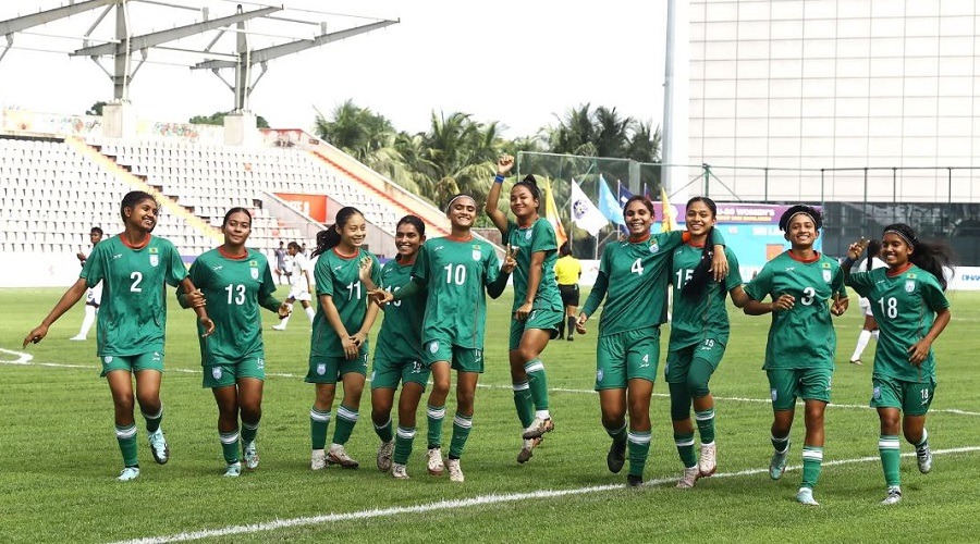 শ্রীলঙ্কার জালে বাংলাদেশের গোল বন্যা