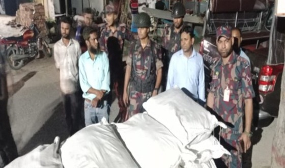 মেহেরপুরে বিপুল পরিমাণ ভারতীয় পেঁয়াজ বীজ উদ্ধার