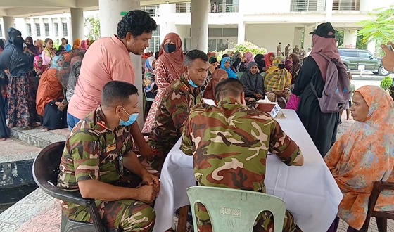 কালিহাতীতে সেনাবাহিনীর ফ্রি মেডিকেল ক্যাম্প