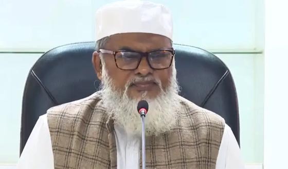 ৮ কোটি টাকা টাকা ফেরত পাচ্ছেন ৪৯৭৮ হাজি : ধর্ম উপদেষ্টা