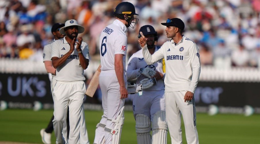 গিলের বিরুদ্ধে দ্বিচারিতার অভিযোগ আনলো ইংল্যান্ড