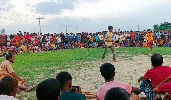 শেরপুরের শালফা গ্রামে ঐতিহ্যবাহী লাঠিখেলা