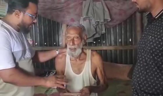 চার অসহায় ব্যক্তির পাশে দেওড়া প্রবাসী কল্যাণ ফাউন্ডেশন