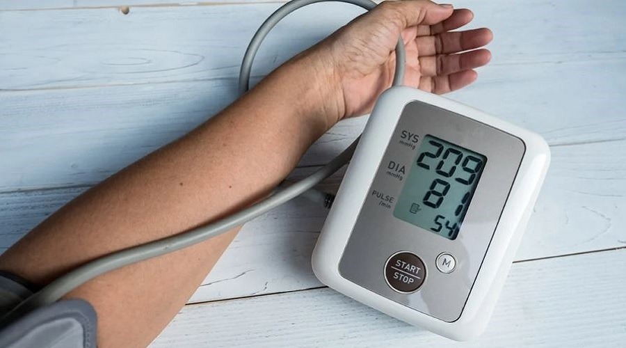 অভ্যাস পরিবর্তনেই নিয়ন্ত্রণে আসবে উচ্চ রক্তচাপ