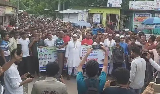 বাউফলে বিএনপির  জামাত এনসিপি বিরোধী বিক্ষোভ