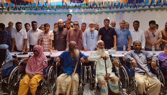 সবাইকে ঐক্যবদ্ধ থেকে কাজ করতে হবে: কামরুজ্জামান রতন