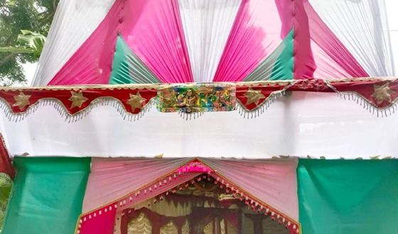 খোকসায় অস্ত্রের মুখে জিম্মি করে স্বর্ণালংকার ও নগদ অর্থ লুট