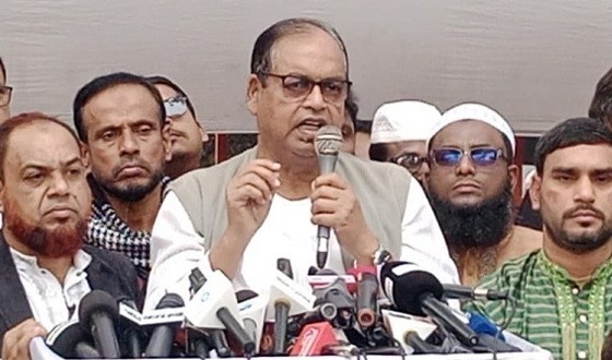 যতই নির্বাচন ঠেকানোর চেষ্টা করা হোক, নির্বাচন ফেব্রুয়ারিতে হবে: দুদু