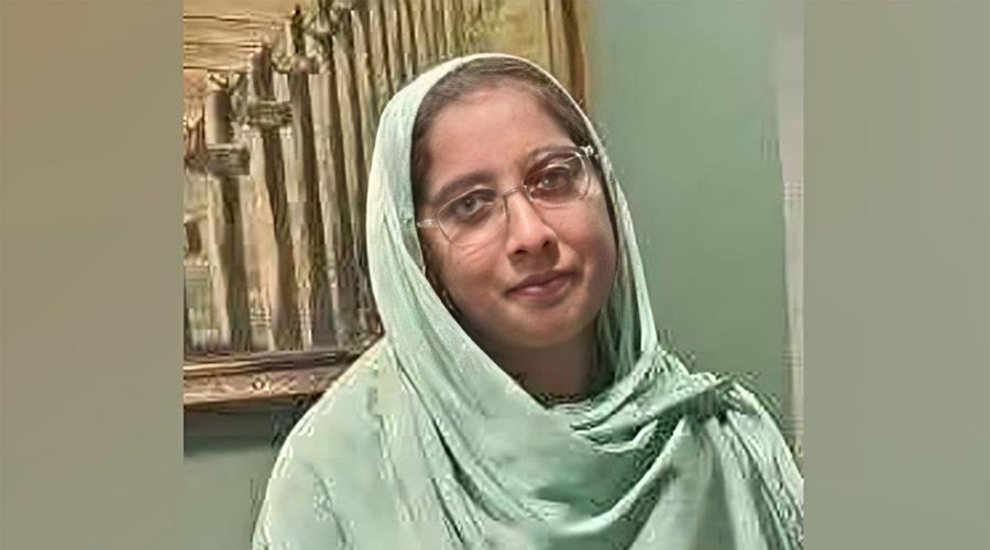 উত্তরায় বিমান দুর্ঘটনায় সাহসিকতার প্রতীক মাহেরীন চৌধুরী