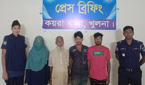 কয়রায় গ্রেফতারী পরোয়ানাভুক্ত ৪ আসামী আটক