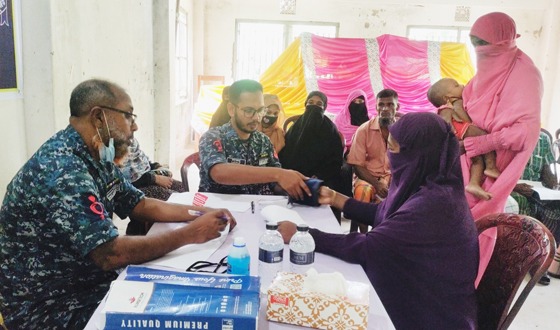 তজুমদ্দিনে ৩শত রোগীর বিনামূল্যে চিকিৎসা সহায়তা প্রদান