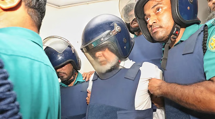 সাবেক প্রধান বিচারপতি খায়রুল হক ৭ দিনের রিমান্ডে