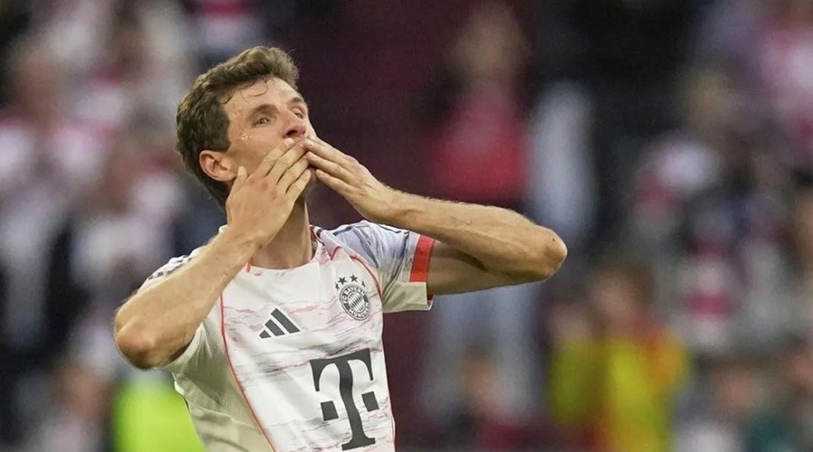 কানাডিয়ান ক্লাবে যোগ দিলেন টমাস মুলার