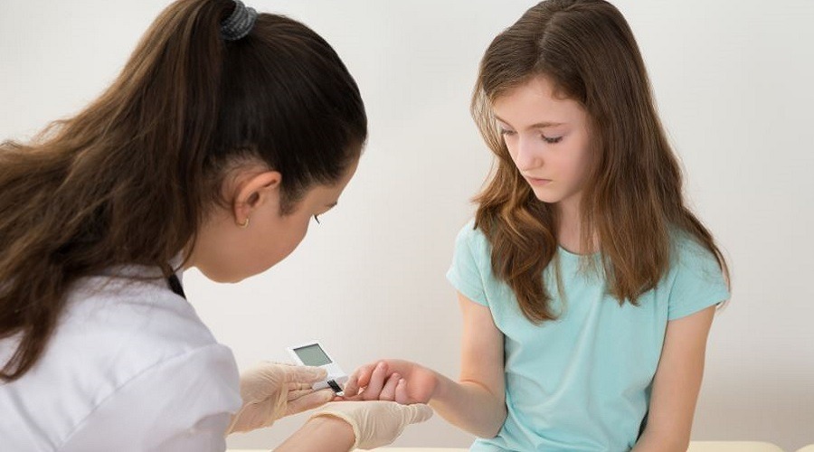 শিশুদের টাইপ ১ ডায়াবেটিস: লক্ষণ, কারণ ও করণীয়