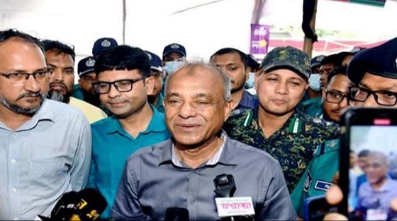 নিরাপত্তা নিয়ে দুশ্চিন্তার কোনো কারণ নেই: স্বরাষ্ট্র উপদেষ্টা