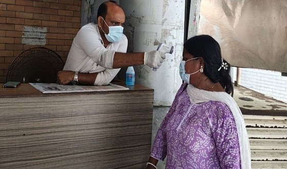 ভারতে বৃদ্ধি পাচ্ছে করোনা, দেশের সব বন্দরে সতর্কতা জারি