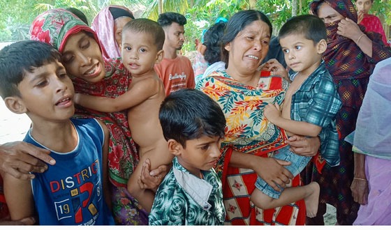 মোল্লাহাটে আধিপত্য বিস্তার নিয়ে সংঘর্ষ, নিহত ২