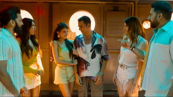 বক্স অফিসে দাপট দেখাচ্ছে ‘হাউজফুল ৫’