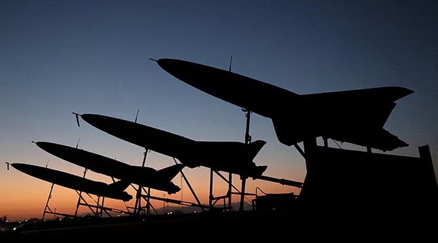 ইসরায়েলে পাল্টা হামলায় ইরানের ১০০ ড্রোন