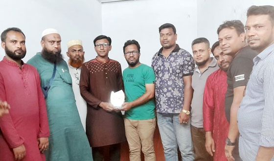 রূপসা প্রেসক্লাবের সভাপতিকে ড্রিমটাচ্ ডেভেলপমেন্ট অ্যাসোসিয়েশনের সংবর্ধনা
