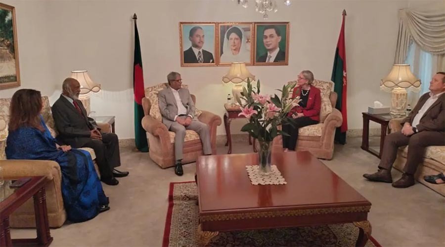 ব্রিটিশ হাইকমিশনারের সঙ্গে বিএনপি নেতাদের বৈঠক