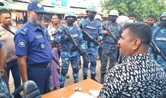 অতিরিক্ত ভাড়া আদায়ে কোস্ট গার্ড, নৌবাহিনী ও পুলিশের অভিযান