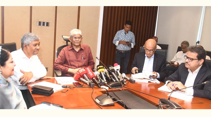 সরকারি কর্মচারীদের জন্য বিশেষ সুবিধা বাড়ল, ন্যূনতম পাবেন ১,৫০০ টাকা