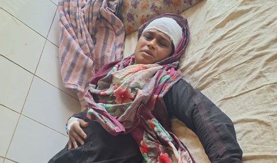 ঘাট ইজারাদারের বিরুদ্ধে নারী যাত্রীকে পিটানোর অভিযোগ