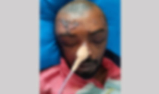 কয়রার দিনমজুর সবার সহযোগিতায় বাঁচতে চায়