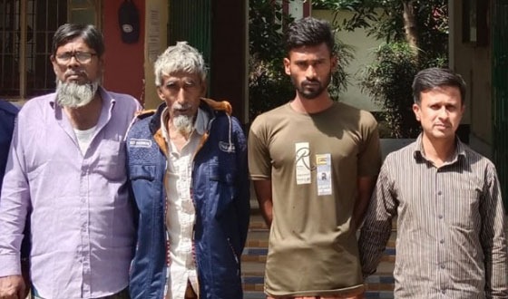 আশাশুনিতে পুলিশের অভিযানে গ্রেফতার ৪