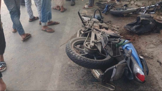 পবায় ট্রাকের সঙ্গে মোটরসাইকেলের সংঘর্ষে দুই আরোহী নিহত