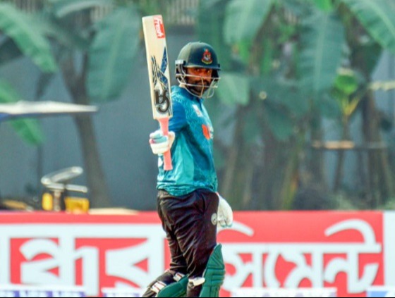 তামিমের টানা দ্বিতীয় সেঞ্চুরি, বড়ো ব্যবধানে জয় পেলো মোহামেডান