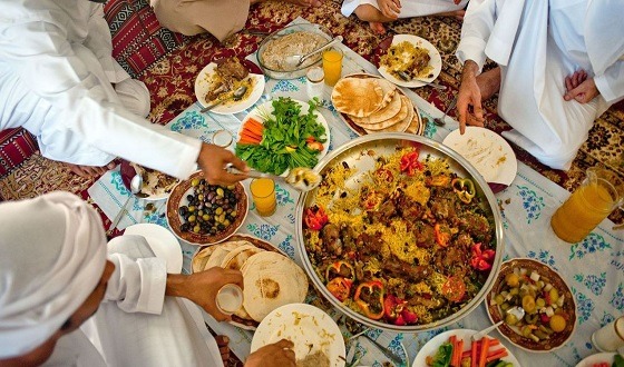 ইফতারে অতিরিক্ত খাবার খাওয়া থেকে বিরত থাকুন