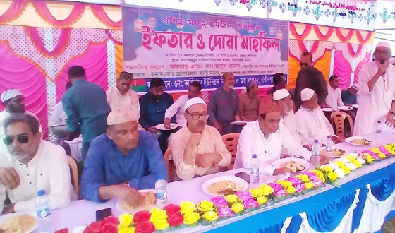 রাণীনগরে বিএনপির দোয়া ও ইফতার মাহফিল