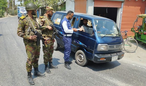 চাঁদপুর ভ্রাম্যমান চেকপোস্ট, ১১৫টি যানবাহনে তল্লাশি