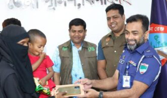 চুরি হওয়া ৮৪ টি মোবাইল ফোন ফেরত পেল মালিকরা