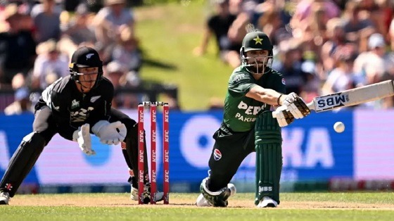 বৃষ্টি বিঘ্নিত ম্যাচে পাকিস্তানকে হারালো নিউজিল্যান্ড