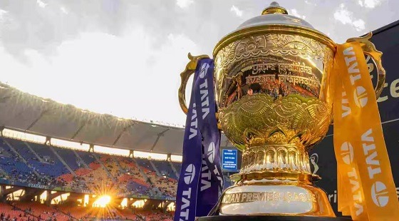 এক নজরে দেখে নিন এবারের আইপিএলে কোন দলের অধিনায়ক কে