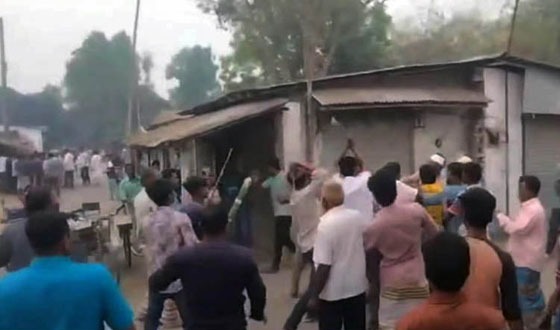 বাঘায় জামায়াতের মানববন্ধনে বিএনপির হামলা