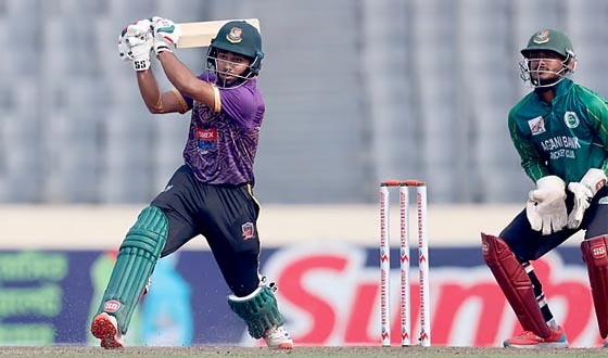 নাটকীয় জয় পেল পারটেক্স, শেষ বলের নায়ক রাকিব