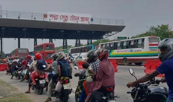 পদ্মা সেতুর দুইপ্রান্তে ১৫ টি টোলবুথ সচল, নতুন গতিসীমা ঘণ্টায় ৮০ কি.মি