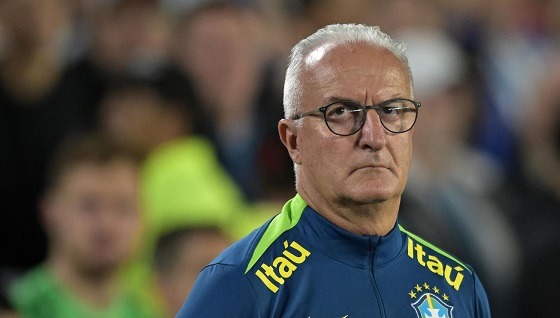 সুতোয় ঝুলছে ব্রাজিল কোচ দরিভালের ভাগ্য