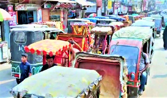 টাঙ্গাইলে অটোরিকশার রাজত্বে নাকাল শহরবাসী