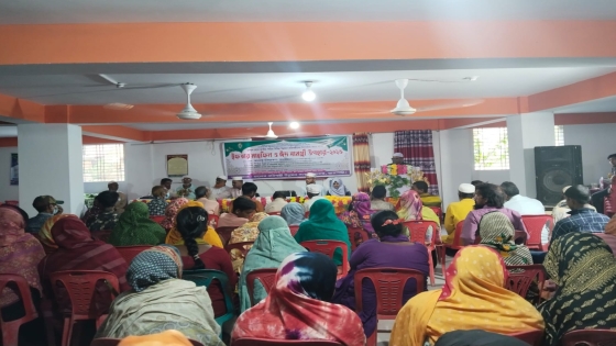 তানোরে প্রতিবন্ধীদের মাঝে ঈদ সামগ্রী উপহার ও ইফতার অনুষ্ঠিত