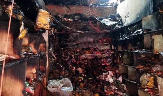 গলাচিপা পৌর মার্কেটে আগুন, কোটি টাকার ক্ষতি