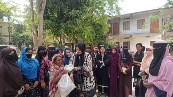 চাঁদপুরে সুবিধা বঞ্চিত পরিবারের মাঝে বিজয়ী'র ঈদ উপহার বিতরন