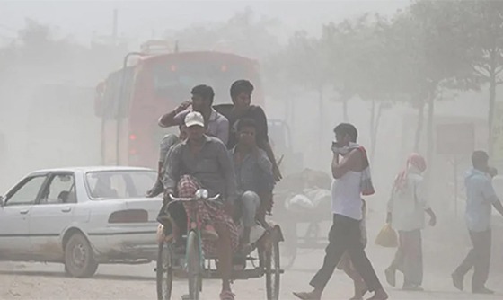 আজ ঢাকার বাতাস ‘অস্বাস্থ্যকর’: অবস্থান?