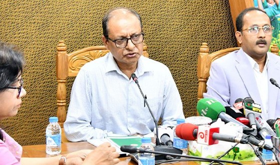 প্রাথমিক শিক্ষার ওপর অনেকগুলো ঝড়ঝাপটা গেছে: উপদেষ্টা বিধান