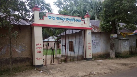 গফরগাঁওয়ে দাখিল পরীক্ষায় ৪ পরীক্ষার্থী বহিষ্কার